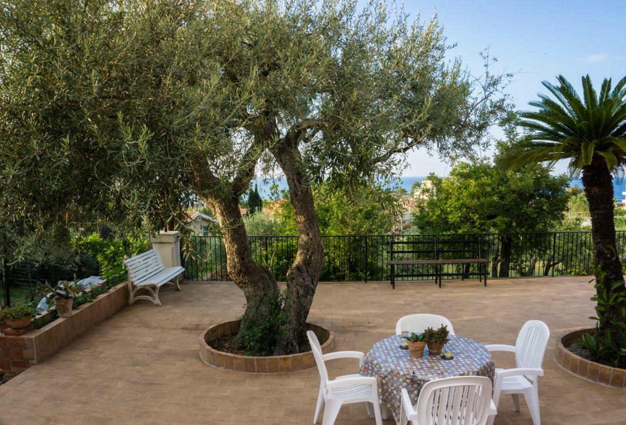 Villa Santa Lucia Cefalu Bagian luar foto